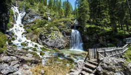 Madonna di campiglio Val Rendena waterval © Paolo Bisti Luconi www.visittrentino.info