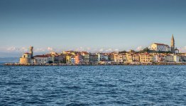 Piran vanaf het water ©Slovenian tourist board Nikola Jurišič